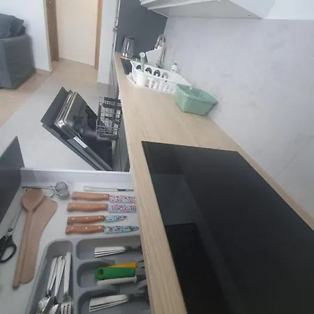 Arinea Apartment *